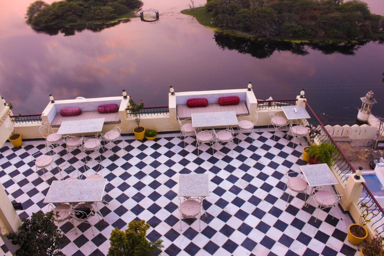 Hotel Mewari Villa Udaipur Luaran gambar
