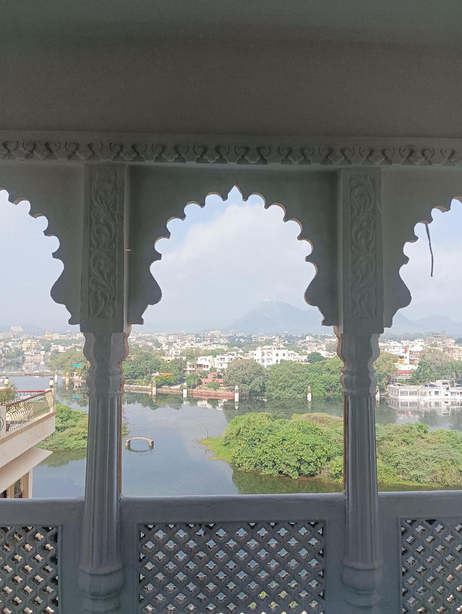 Hotel Mewari Villa Udaipur Luaran gambar