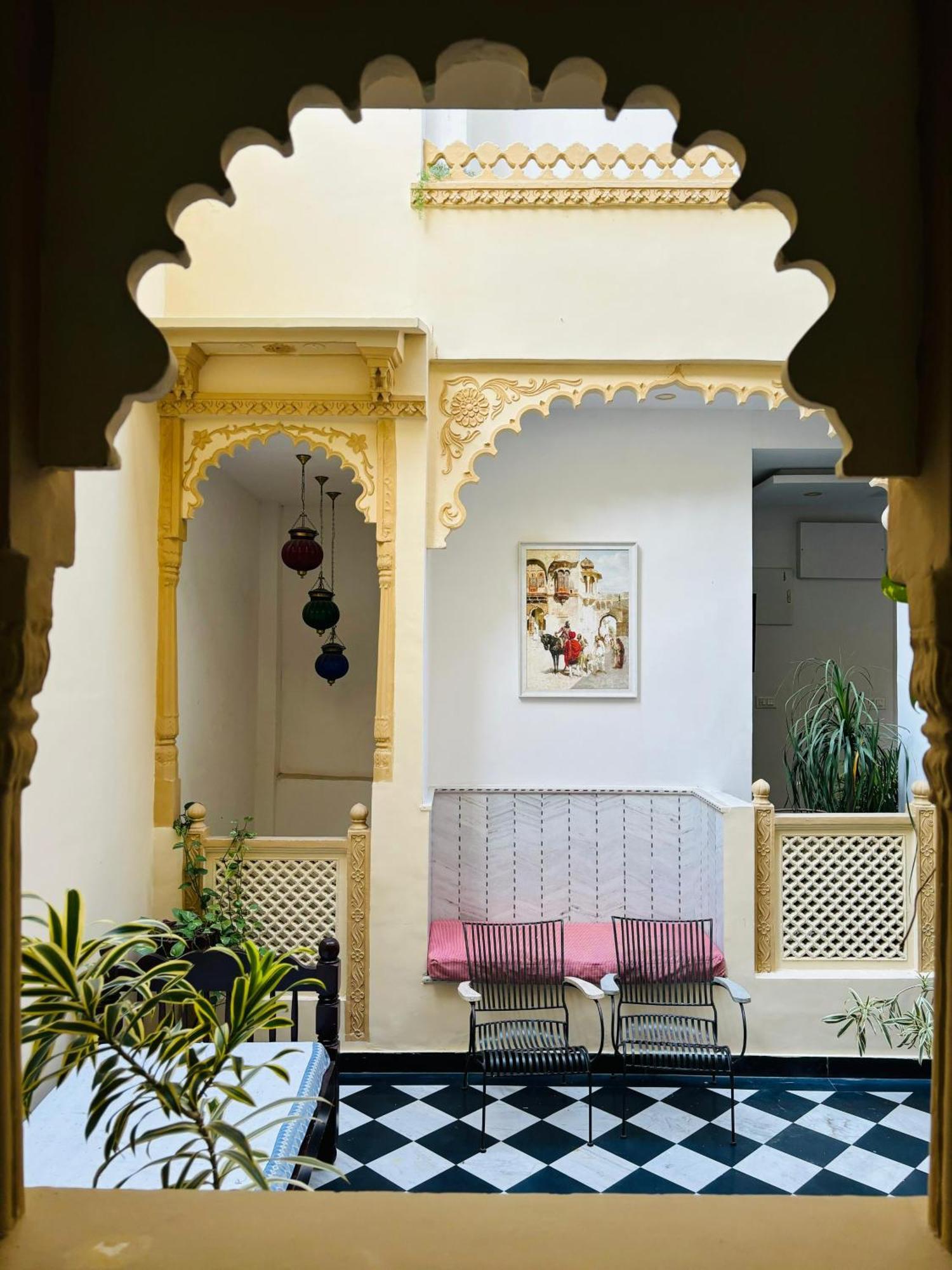 Hotel Mewari Villa Udaipur Luaran gambar