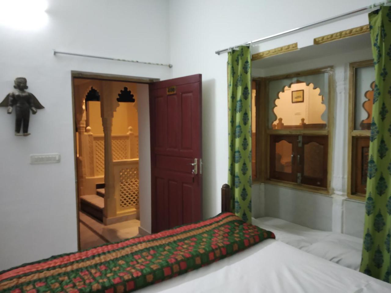 Hotel Mewari Villa Udaipur Luaran gambar